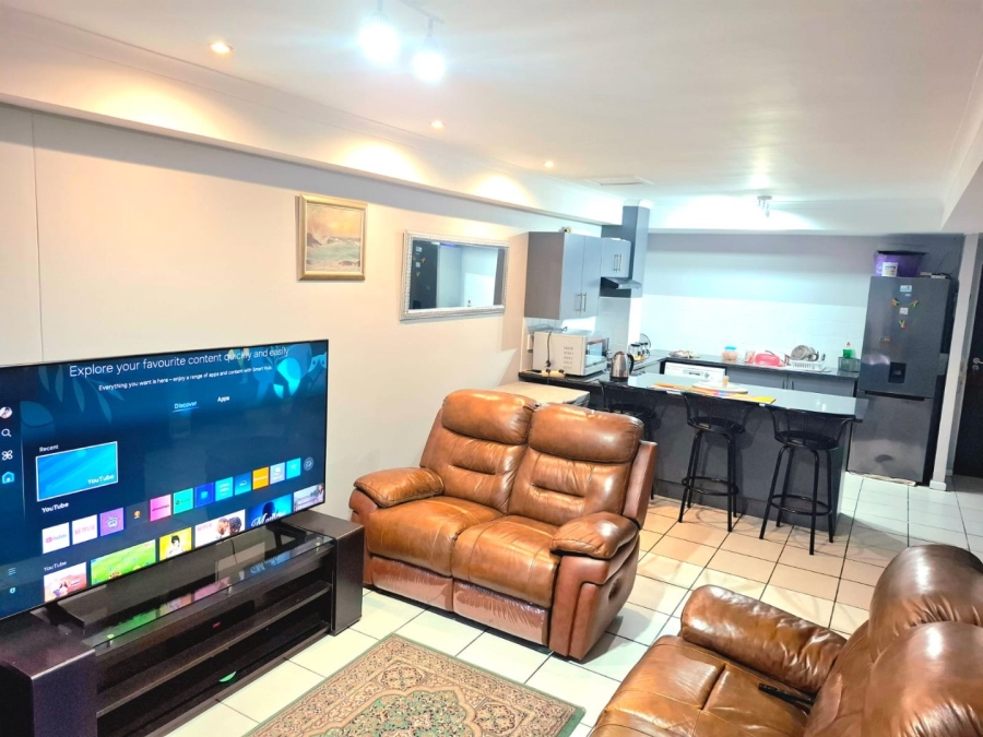 2 Bedroom Property for Sale in Townsend Estate Western Cape
